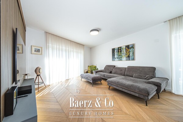 photo 4 Zagreb, Šestine, luxurious four-room apartment with private garden, garage and sports court
