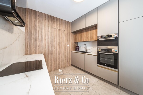 photo 10 Zagreb, Šestine, luxurious four-room apartment with private garden, garage and sports court